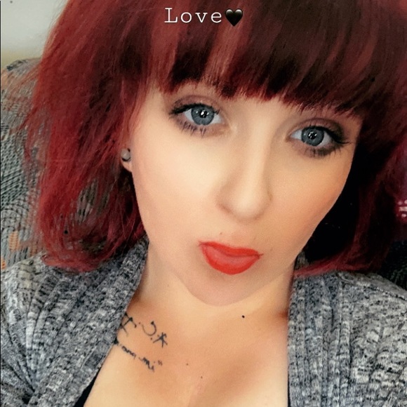 Meet your Posher, Autumn - Picture 2 of 5